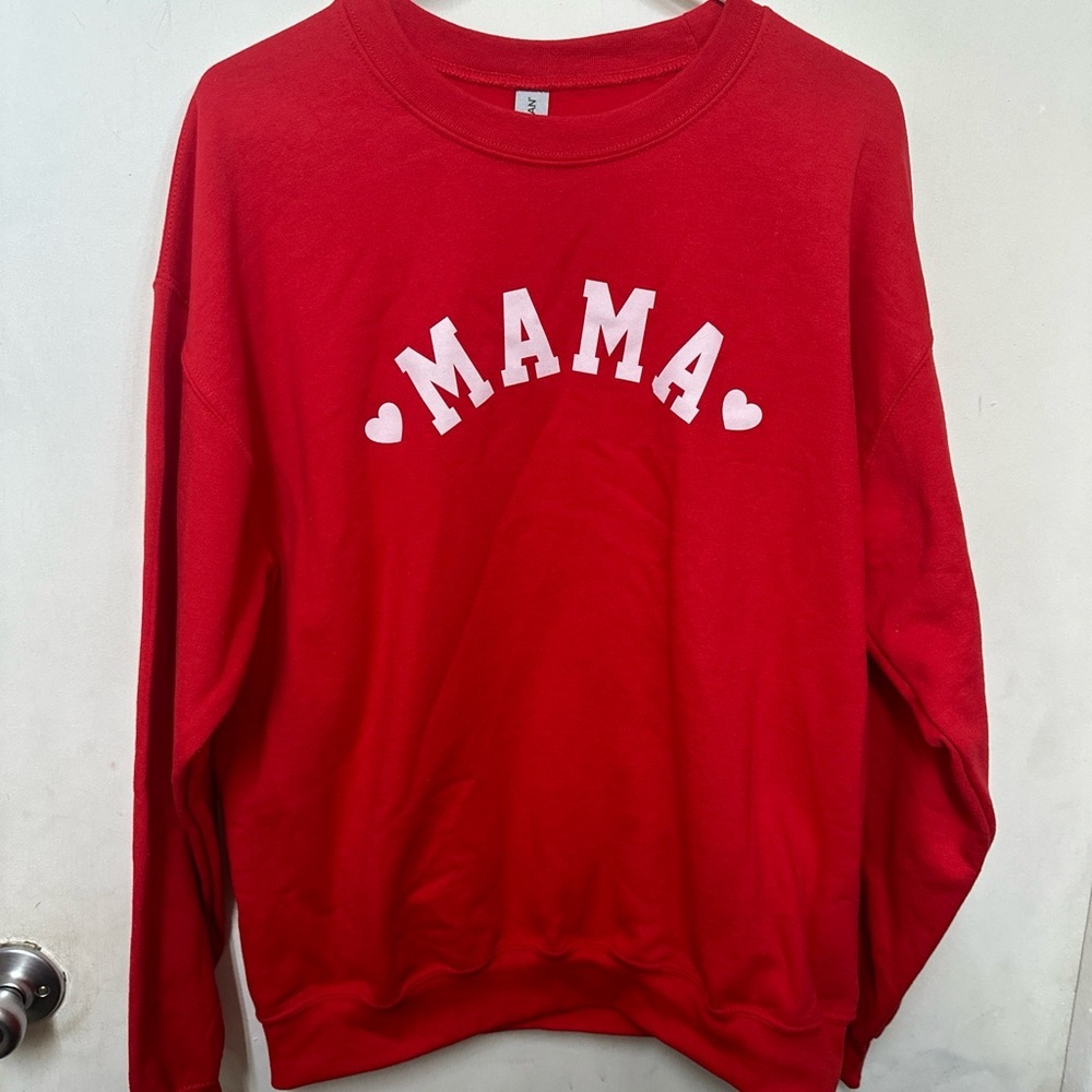 Red Mama sweatshirt size large gildan cottonon‎ shirt soft